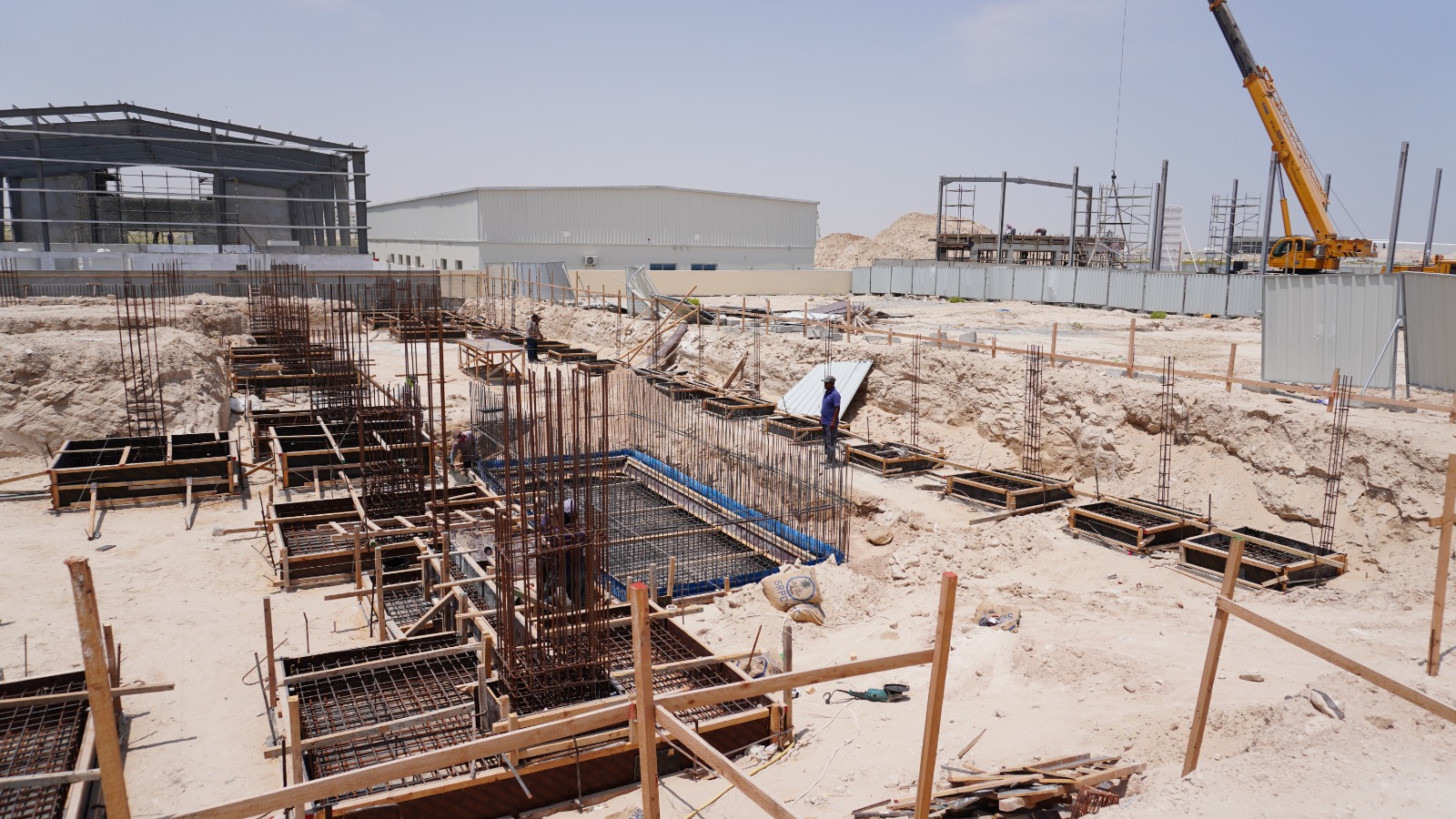 Villa construction project in Dubai by Desert Nest Contracting LLC highlighting modern architecture and durable craftsmanship.